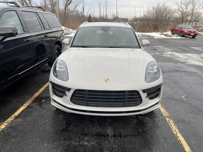 2020 Porsche Macan Turbo AWD w/Nav Milwaukee WI